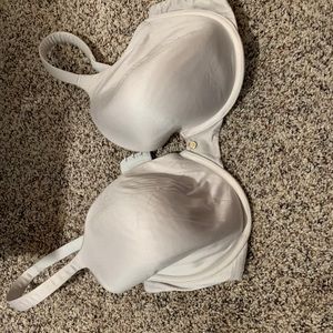 Gently worn 36DD Victoria’s Secret bra
